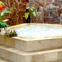 Aniniraka Resort & Spa 