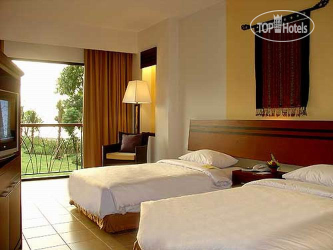 New photos from tourists Bintang Flores 4*