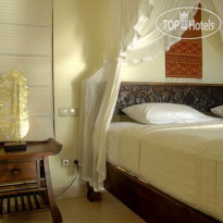 Blue Moon Villas