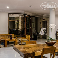 Sara Residence