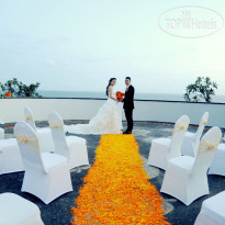 Samabe Bali Suites & Villas