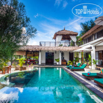 Julius Villa Бассейн