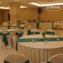 Puri Indah Hotel Банкетный зал