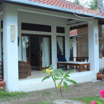 Kebun Kupu Kupu Gili Meno Eco Resort 