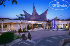 Aston Sunset Beach Resort - Gili Trawangan 5*