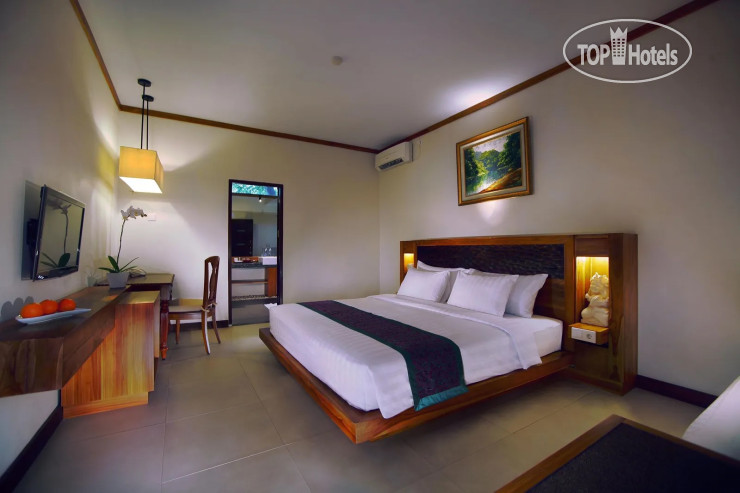 Hotelier's photos Aston Sunset Beach Resort - Gili Trawangan 5*