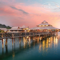 Nirwana Beach Club