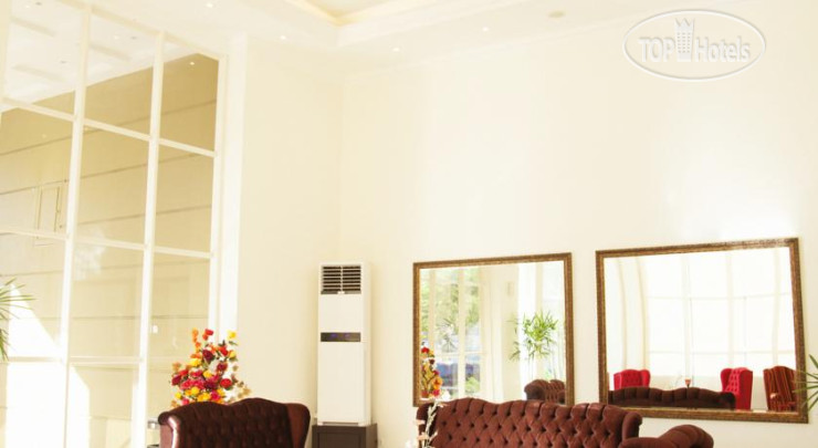 New photos from tourists Same Hotel Makassar 3*