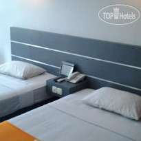 Boulevard Hotel