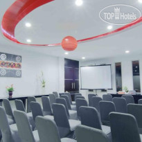 Boulevard Hotel