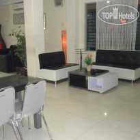 Boulevard Hotel