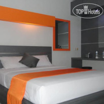 Boulevard Hotel