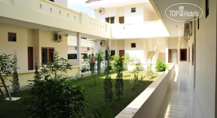 New photos from tourists Baji Gau Hotel Makassar 2*