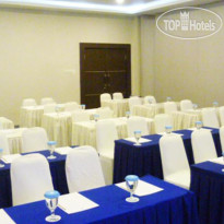 Zenith Hotel