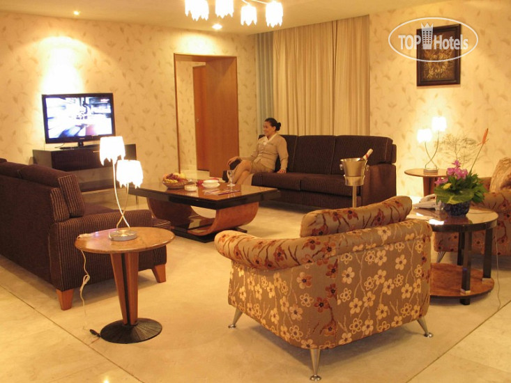 New photos from tourists Aryaduta Manado 4*