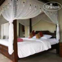 Ware Ware Surf Bungalows 