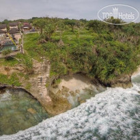 The Palms Ceningan Hotel 