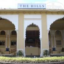 The Hills Bukittinggi Hotel & Convention 