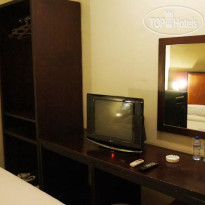 Feodora Airport Hotel 