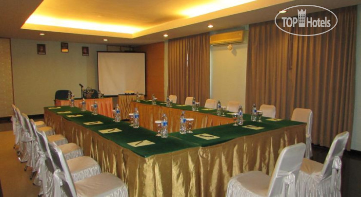 New photos from tourists Wisata Hotel Palembang 2*