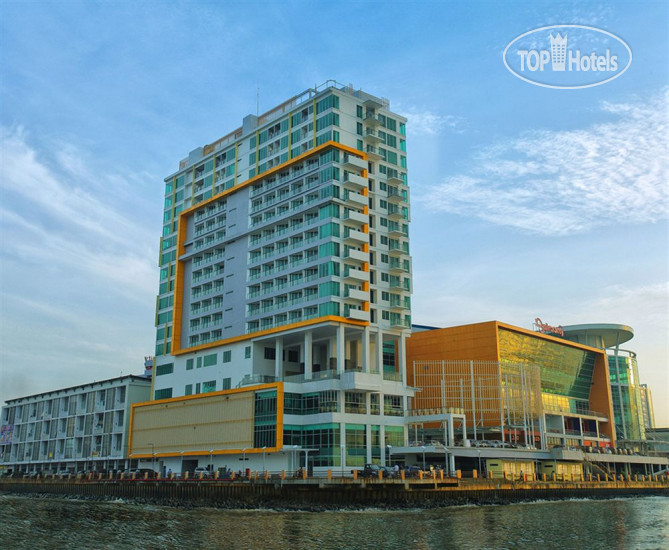 Hotel photo Swiss-Belhotel Balikpapan 4*