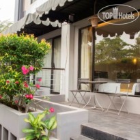 Rattan Inn