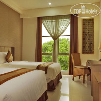 On The Rock Hotel