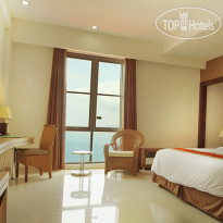 On The Rock Hotel