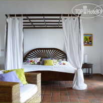 Esmeralda Resort 