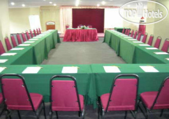Hotel photo CentrePoint Hotel & Apartments 2*