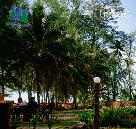 New photos from tourists Batu Burok Beach Resort 2*