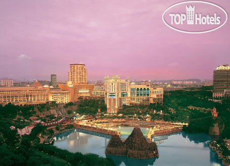 New photos from tourists Sunway Pyramid Tower 5*