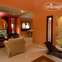 A Famosa Resort