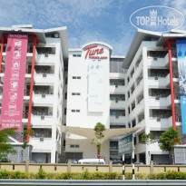 Tune Hotel KLIA Aeropolis 