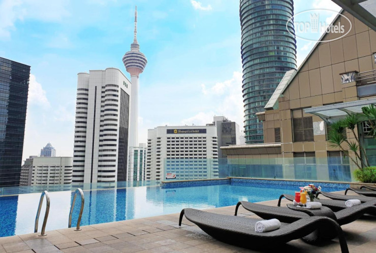 Hotel photo Cormar Suites 5*