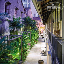 Muntri Mews