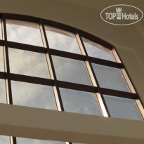 Leo Mutiara Hotel  
