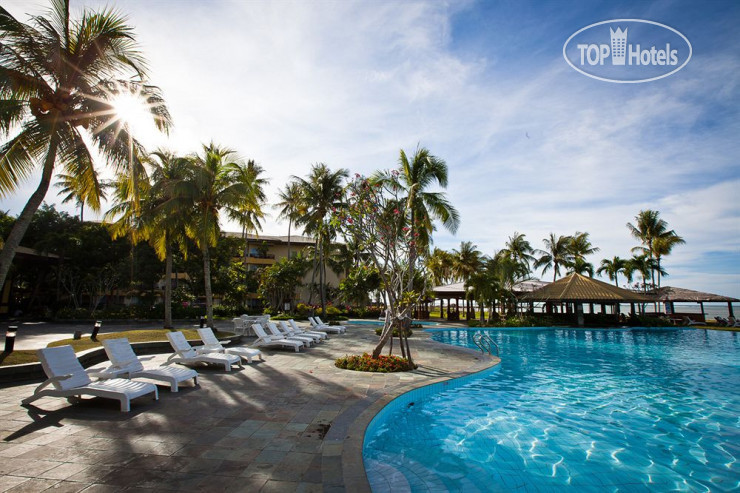 Hotel photo Palm Beach Resort and Spa Labuan 4*