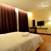 Little Gaya Hotel 