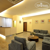 Little Gaya Hotel 