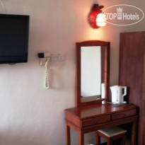 Holiday Park Hotel