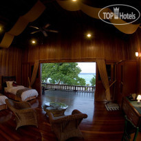 Pom Pom Island Resort