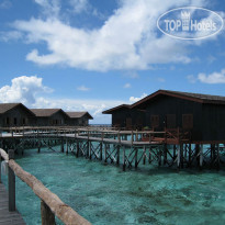 Pom Pom Island Resort