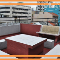 Society Backpackers Hotel 