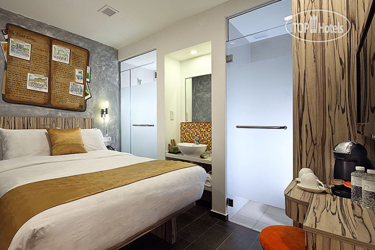 Clover The Arts Hotel