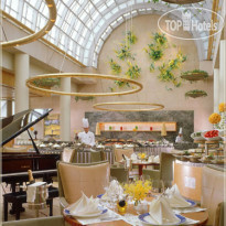 The Ritz-Carlton Millenia Singapore