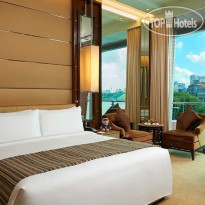 The Fullerton Bay Hotel 