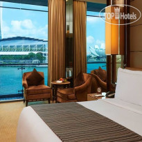 The Fullerton Bay Hotel 