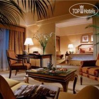 Conrad Singapore Orchard  