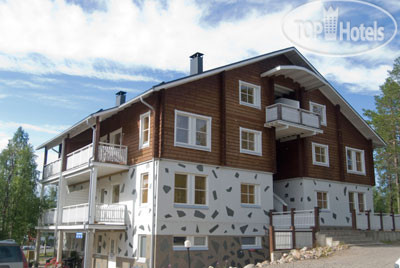 New photos from tourists Levi Raitti APT
